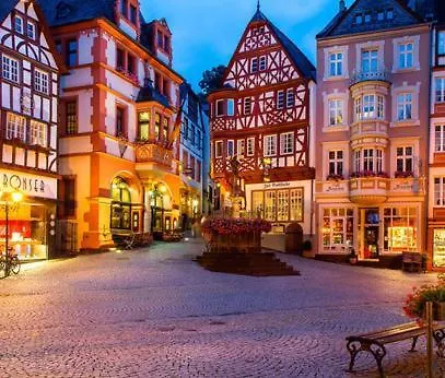 公寓 Komfort L Moselstay L Maximal 4 Personen Und Baby I Mosel I Wifi I 布劳讷贝格